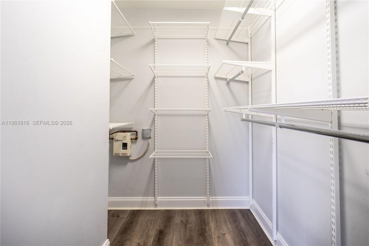 1600 SW 127th Way, Unit 305C, Pembroke Pines, FL 33027 Photo