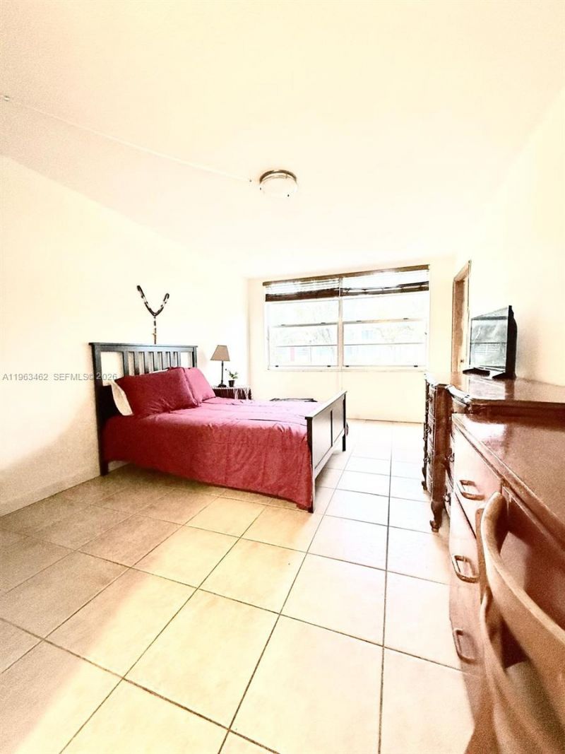 1501 NE 191st St , Unit C114, Miami, FL 33179 Photo