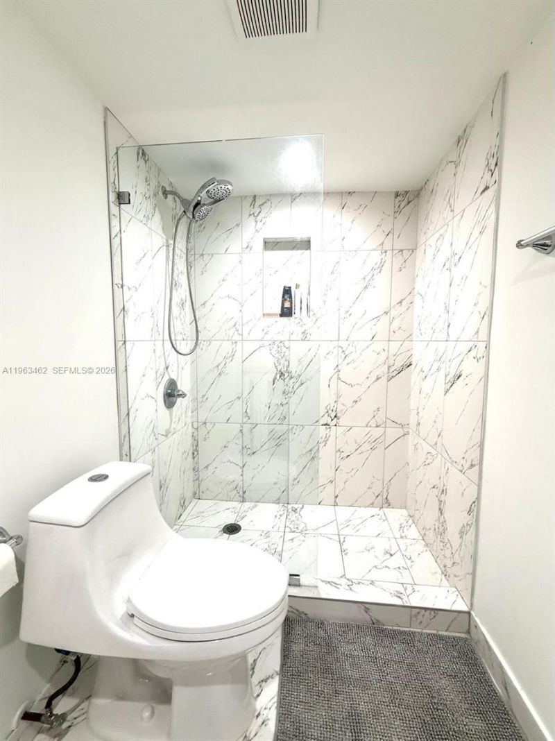 1501 NE 191st St , Unit C114, Miami, FL 33179 Photo