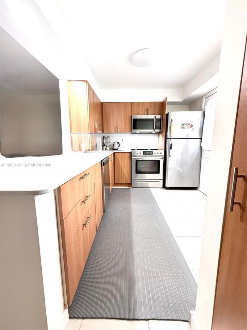 1501 NE 191st St , Unit C114, Miami, FL 33179 Photo