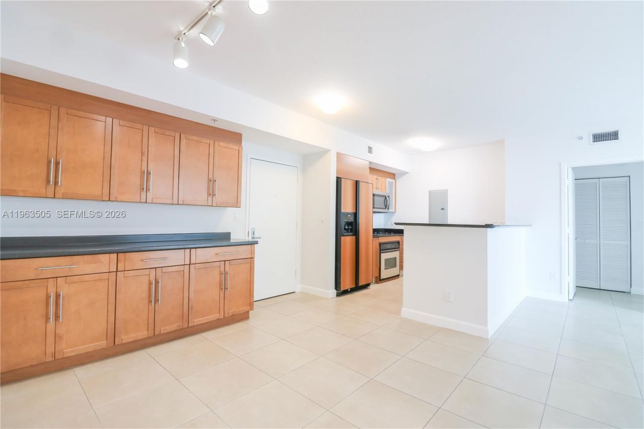 335 S Biscayne Blvd, Unit 2708, Miami, FL 33131 Photo