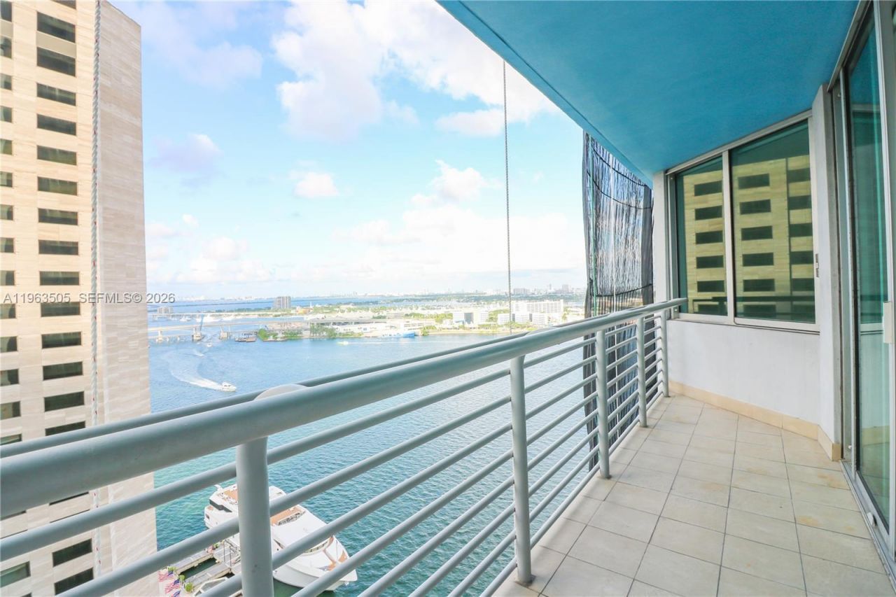 335 S Biscayne Blvd, Unit 2708, Miami, FL 33131 Photo