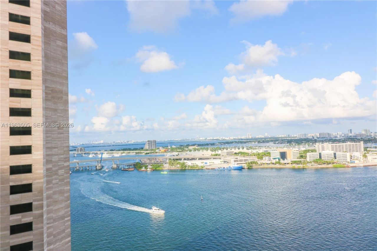 335 S Biscayne Blvd, Unit 2708, Miami, FL 33131 Photo