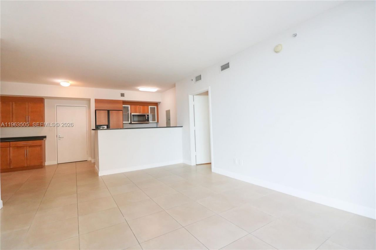 335 S Biscayne Blvd, Unit 2708, Miami, FL 33131 Photo