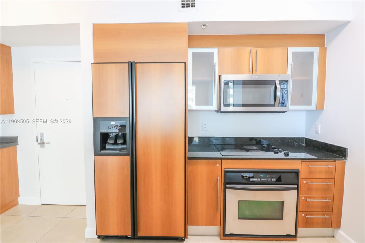 335 S Biscayne Blvd, Unit 2708, Miami, FL 33131 Photo