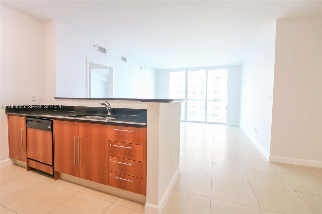 335 S Biscayne Blvd, Unit 2708, Miami, FL 33131 Photo