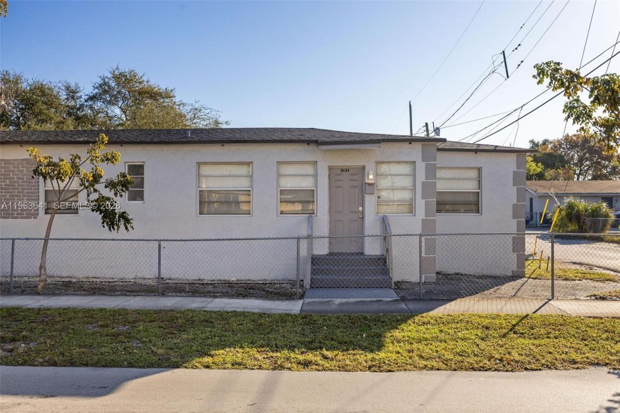 2525 N 23rd Ave , Hollywood, FL 33020 Photo