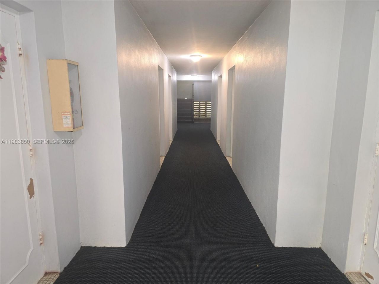 940 NE 199th St, Unit 114, Miami, FL 33179 Photo