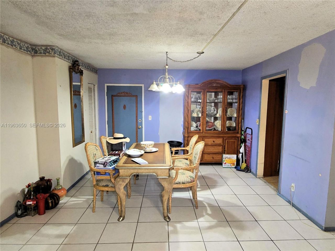 940 NE 199th St, Unit 114, Miami, FL 33179 Photo