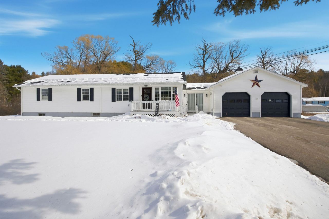 19 Coach Road, Gilford, NH 03249 Main Photo