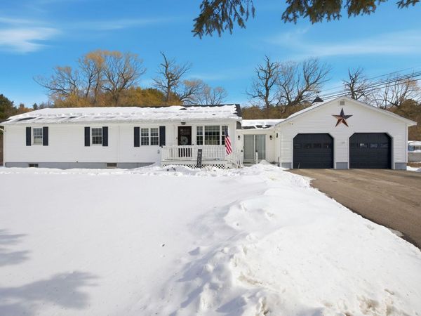 19 Coach Road, Gilford, NH 03249