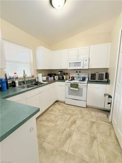 755 Arundel Cir, Fort Myers, FL 33913 Photo
