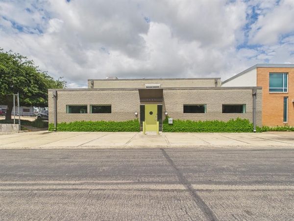 1111 Lagoon Drive, Dallas, TX 75207