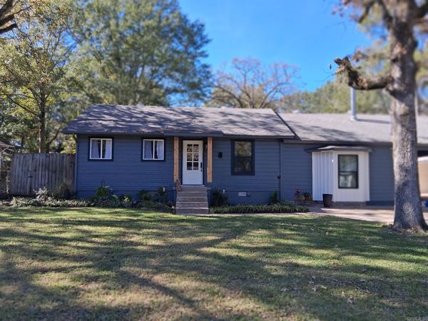 305 Glenora Avenue, Sherwood, AR 72120