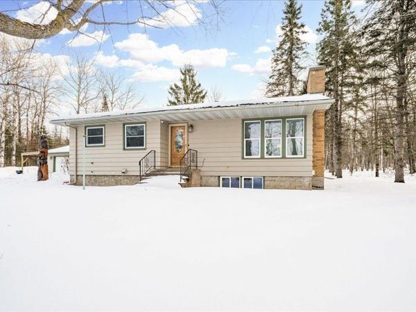 4016 W Arrowhead Road, Duluth, MN 55811