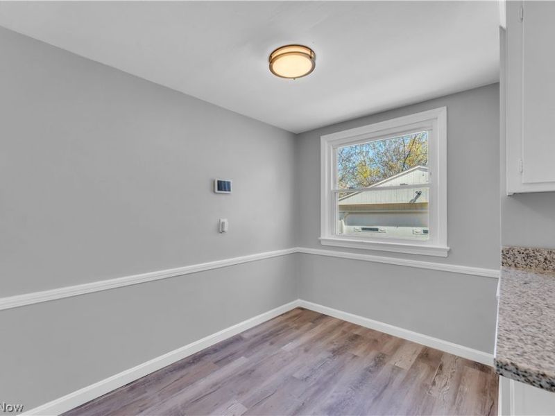 16705 Glendale Avenue, Cleveland, OH 44128 Photo 13