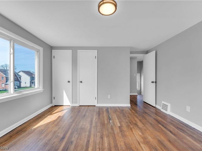 16705 Glendale Avenue, Cleveland, OH 44128 Photo 16