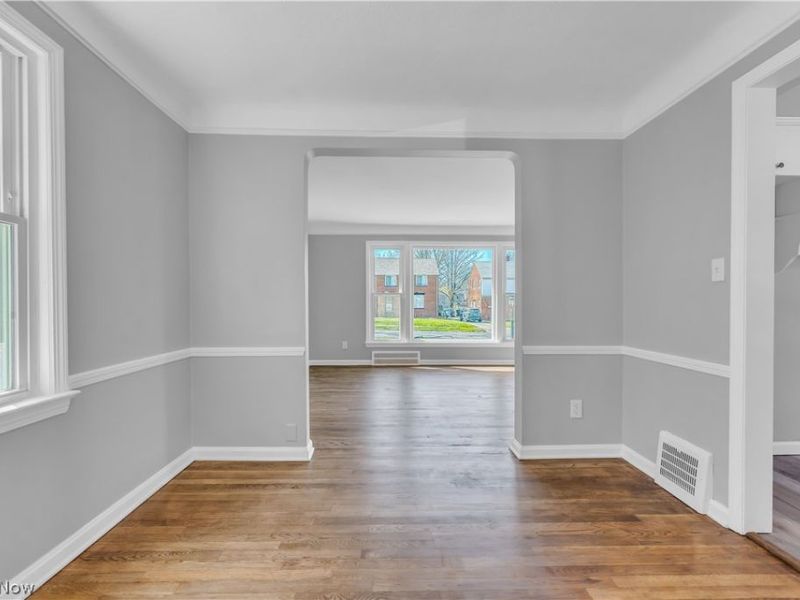 16705 Glendale Avenue, Cleveland, OH 44128 Photo 8