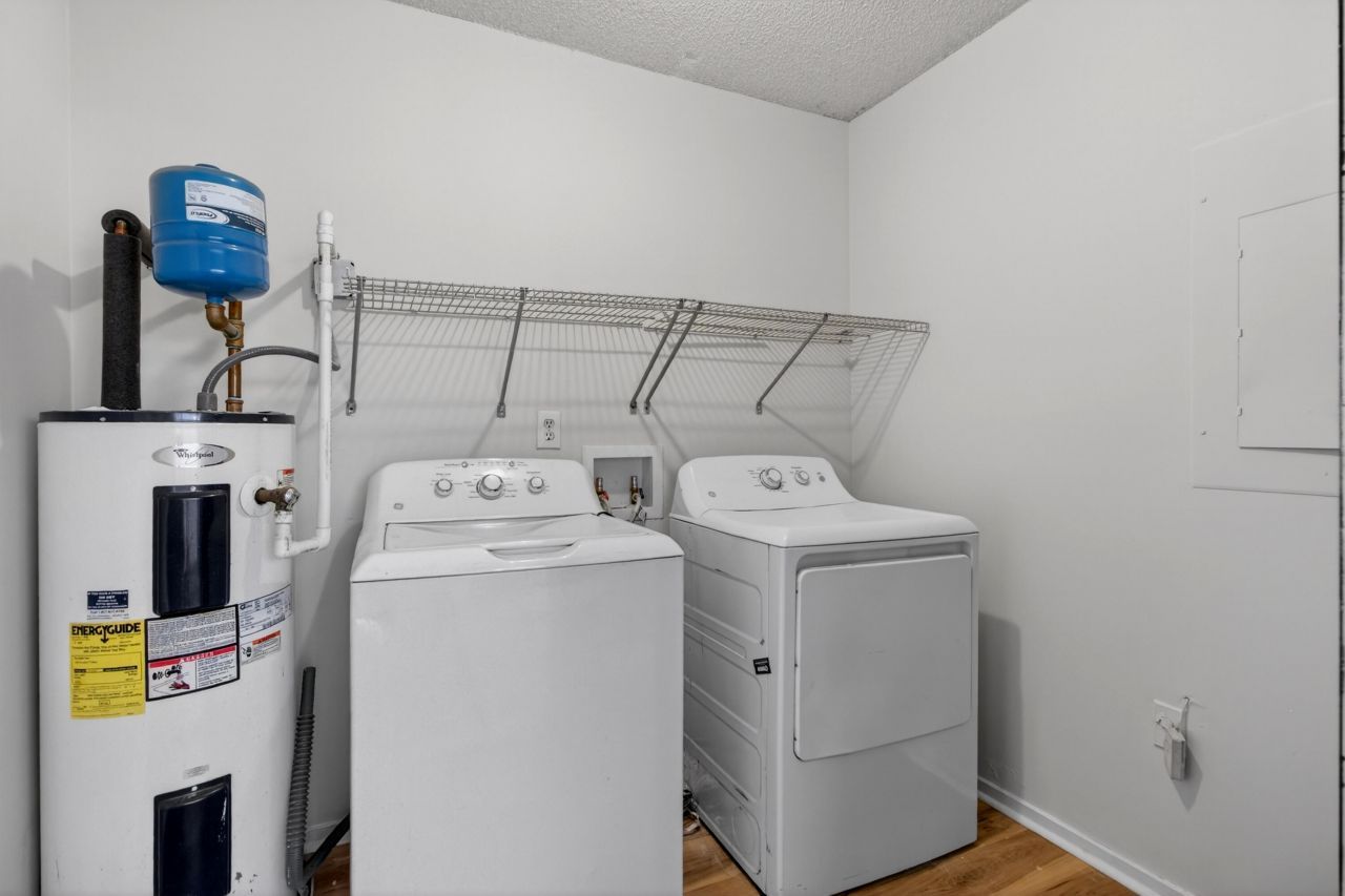 6248 Lucille Drive Photo 15