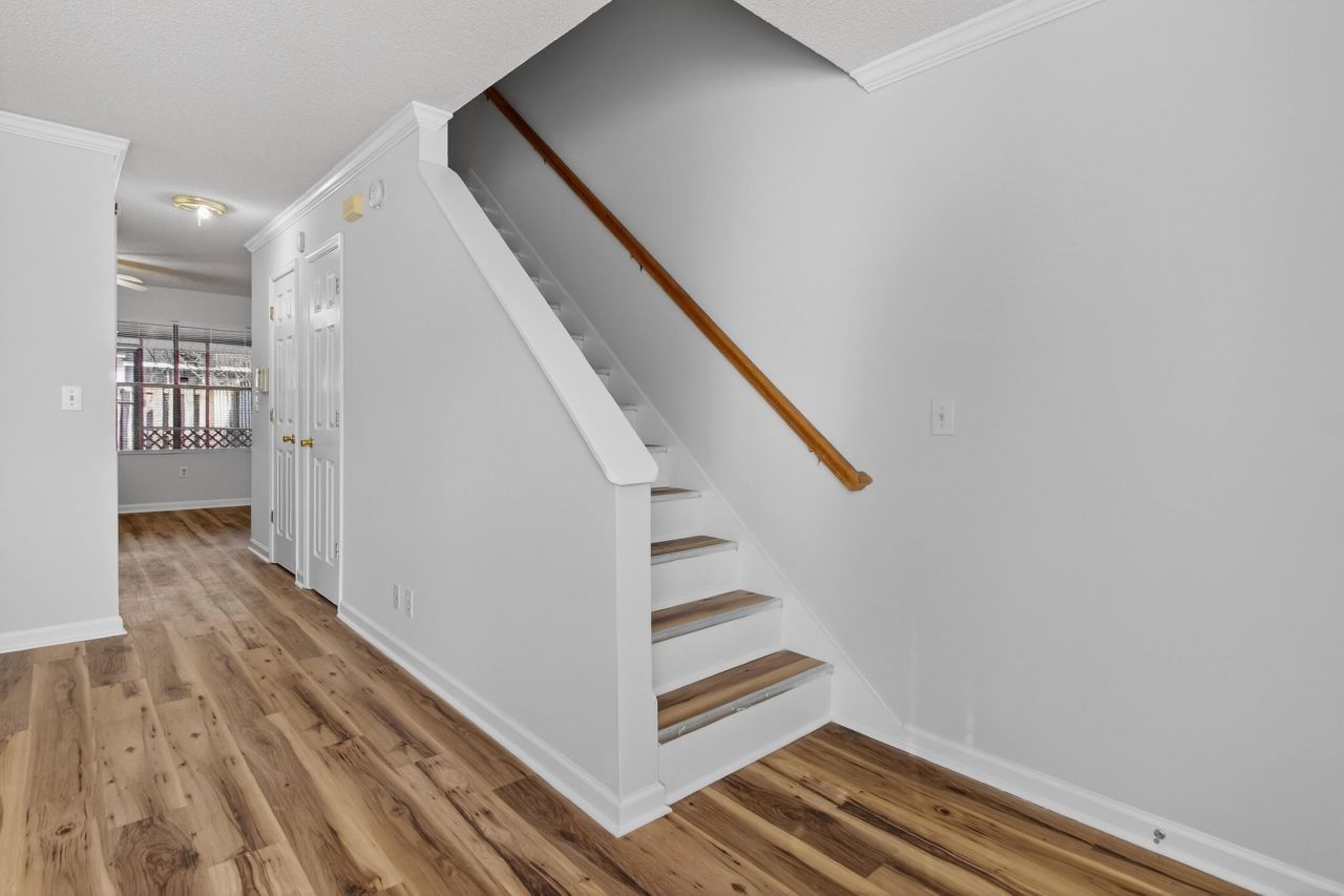 6248 Lucille Drive Photo 18