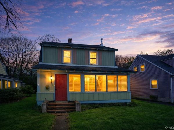 22 Orchard Street, Suffern, NY 10901