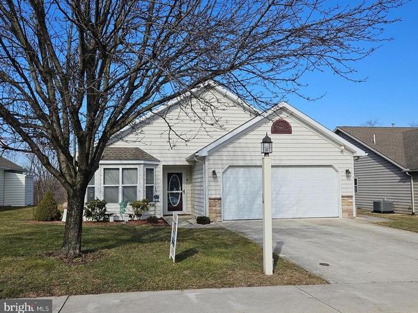 14 COLONIAL COURT, SHIPPENSBURG, PA 17257