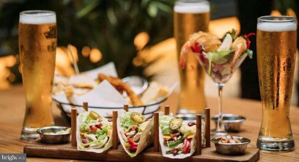 320 GRANITE RUN DRIVE, LANCASTER, PA 17601