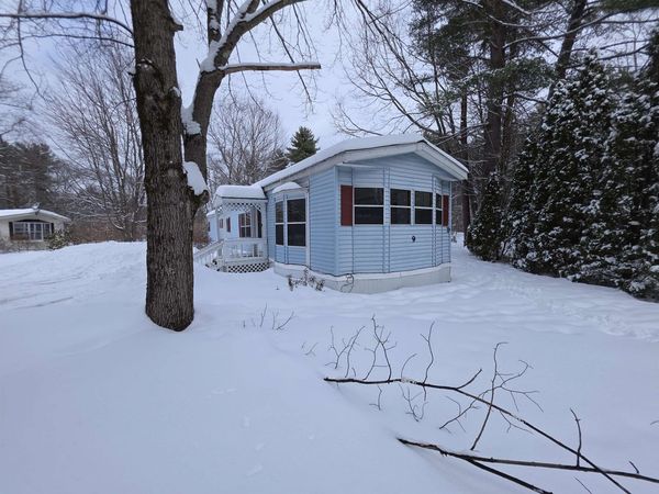 9 Wyman Road, Deering, NH 03244