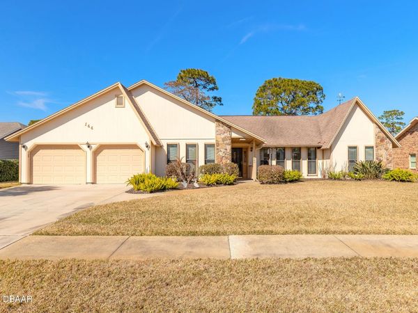 144 Mallard Lane, Daytona Beach, FL 32119