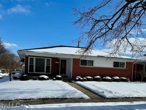 1905 Newman Street, Trenton, MI 48183