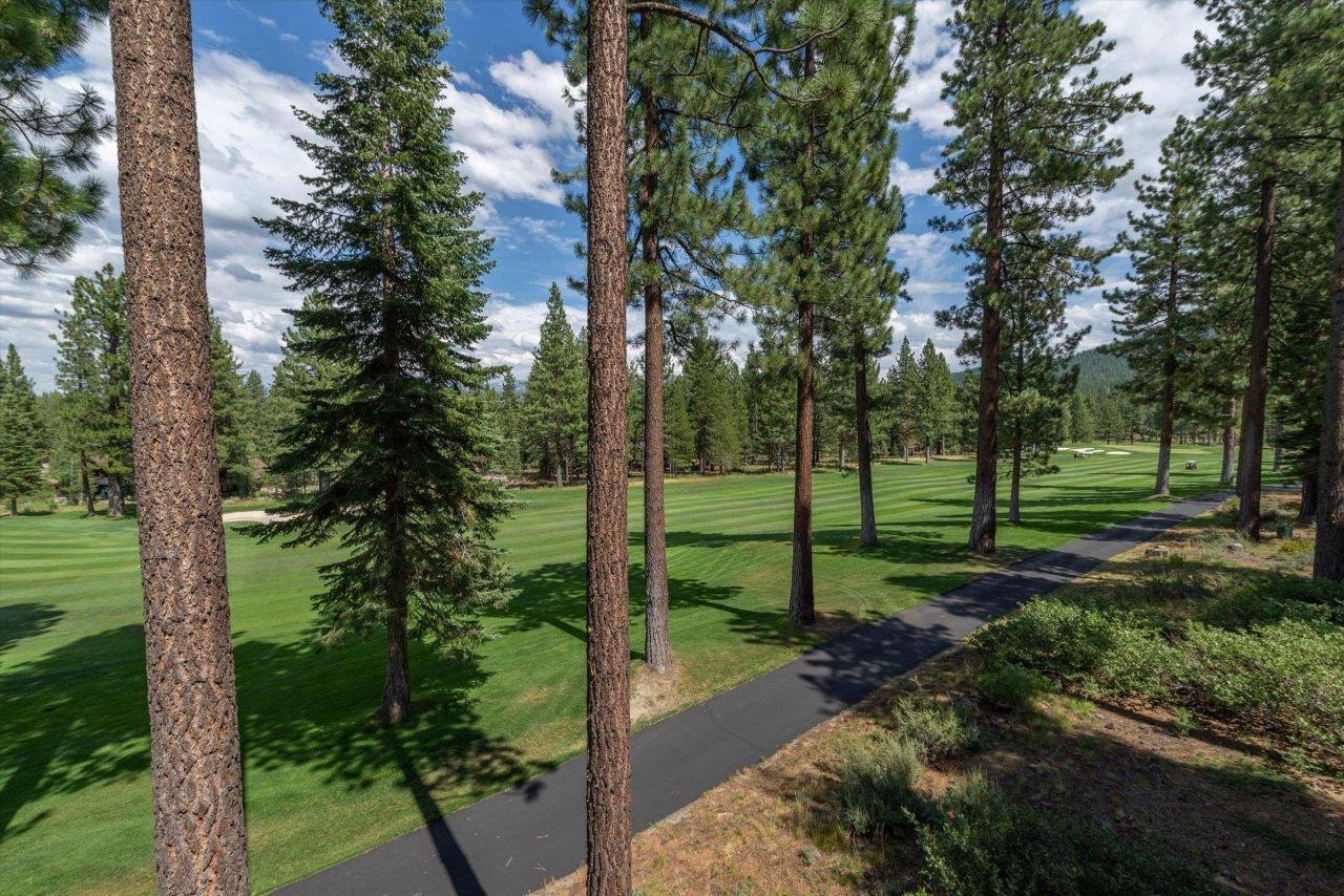 12227 Pete Alvertson Drive, Truckee, CA 96161 Photo