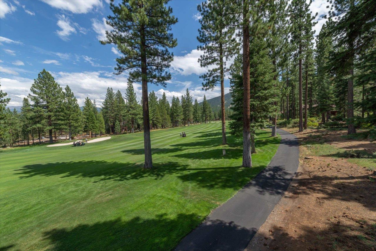 12227 Pete Alvertson Drive, Truckee, CA 96161 Photo