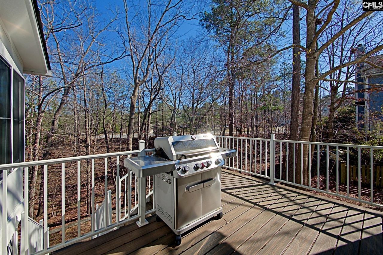 634 Bluff Pointe Photo 13