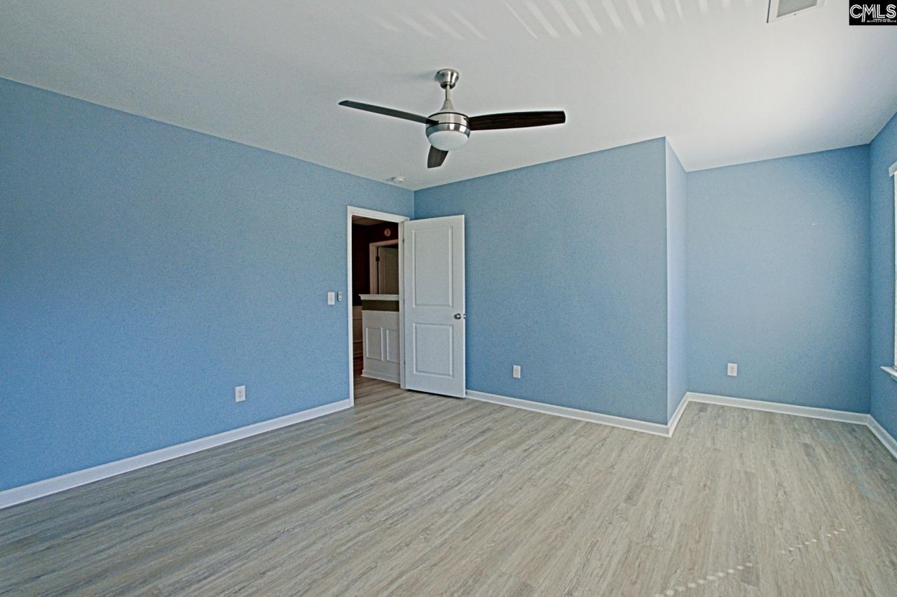 634 Bluff Pointe Photo 31