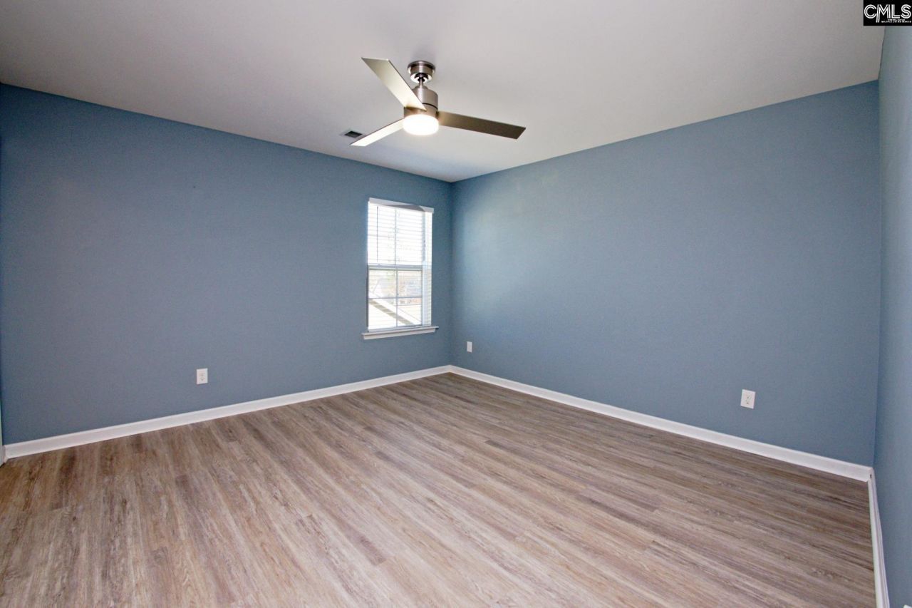 634 Bluff Pointe Photo 34