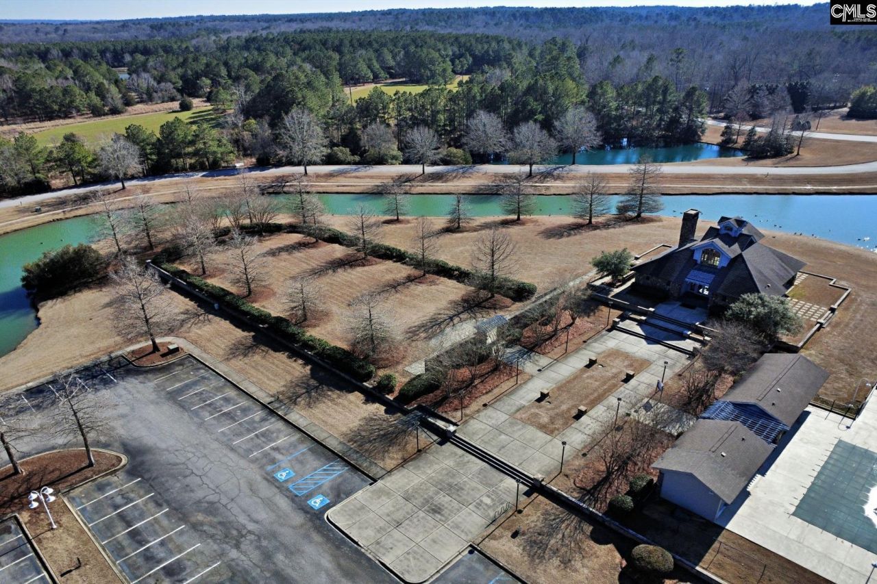 634 Bluff Pointe Photo 49