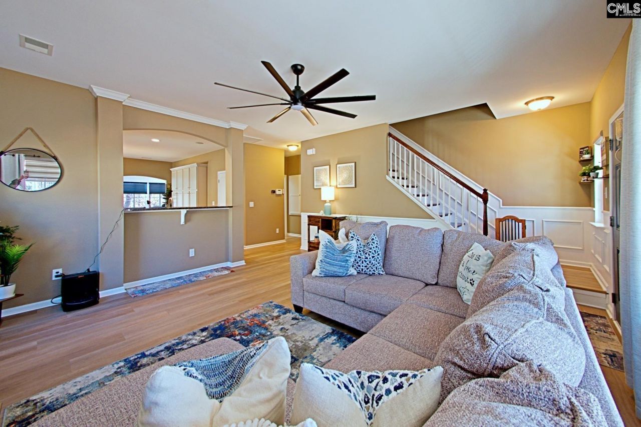 634 Bluff Pointe Photo 5