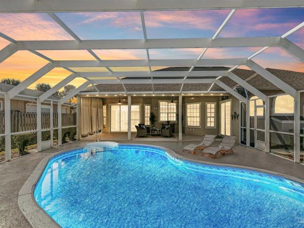 2099 Juno Cir, Pensacola, FL 32526