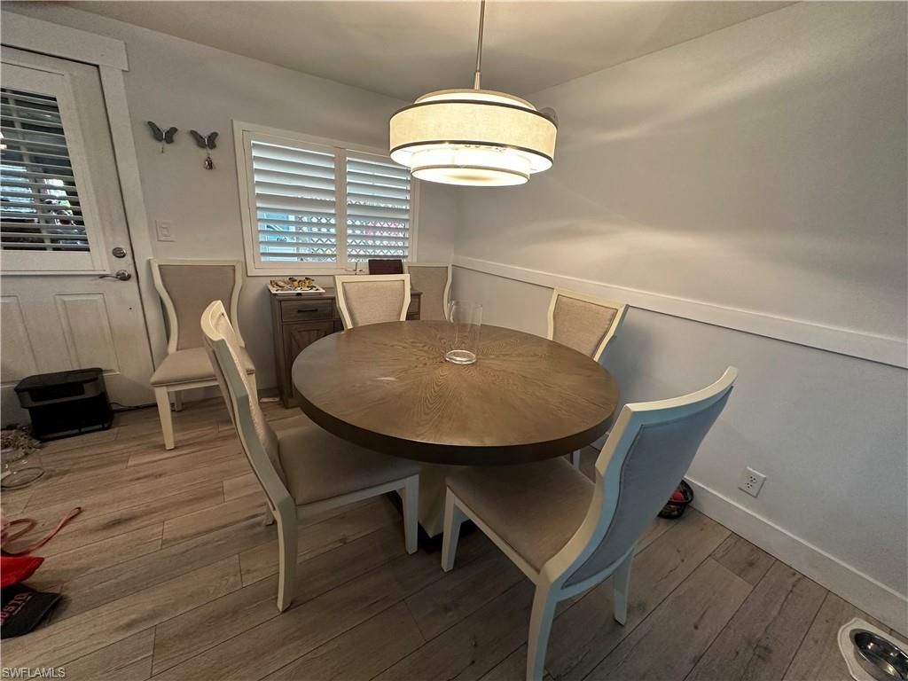 170 Pine Key Ln, Unit 13, Naples, FL 34114 Photo