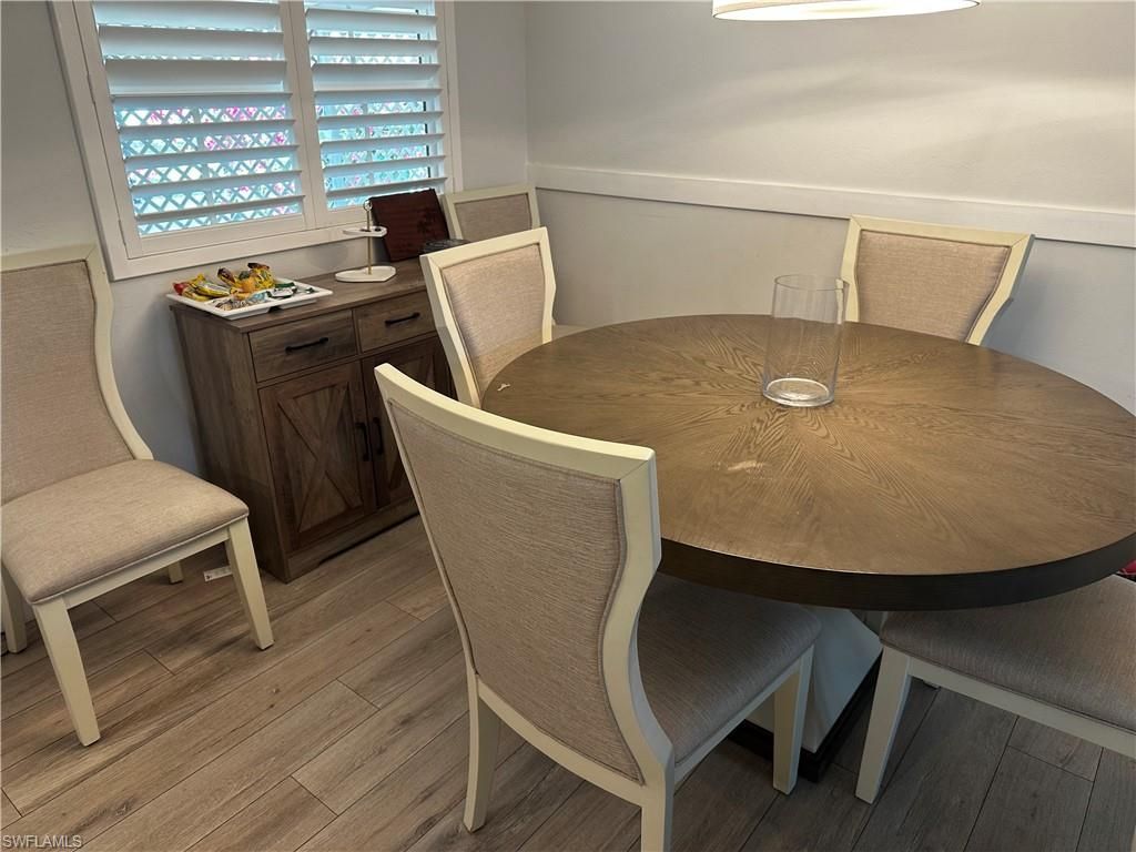 170 Pine Key Ln, Unit 13, Naples, FL 34114 Photo