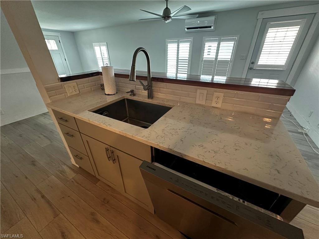 170 Pine Key Ln, Unit 13, Naples, FL 34114 Photo