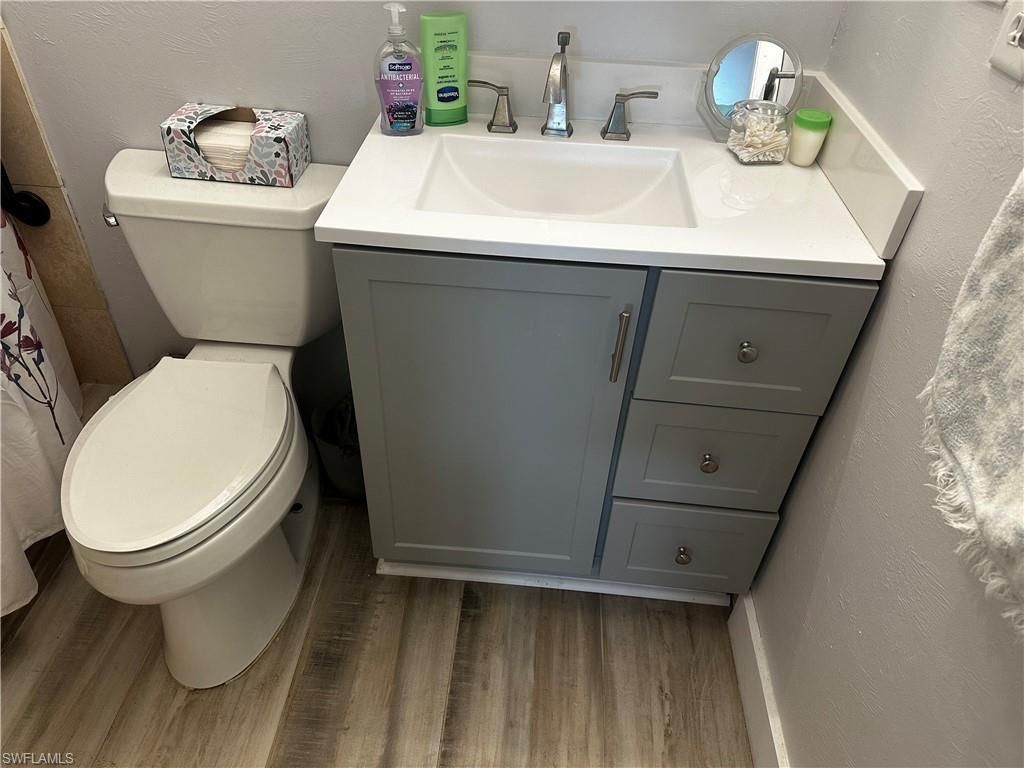 170 Pine Key Ln, Unit 13, Naples, FL 34114 Photo