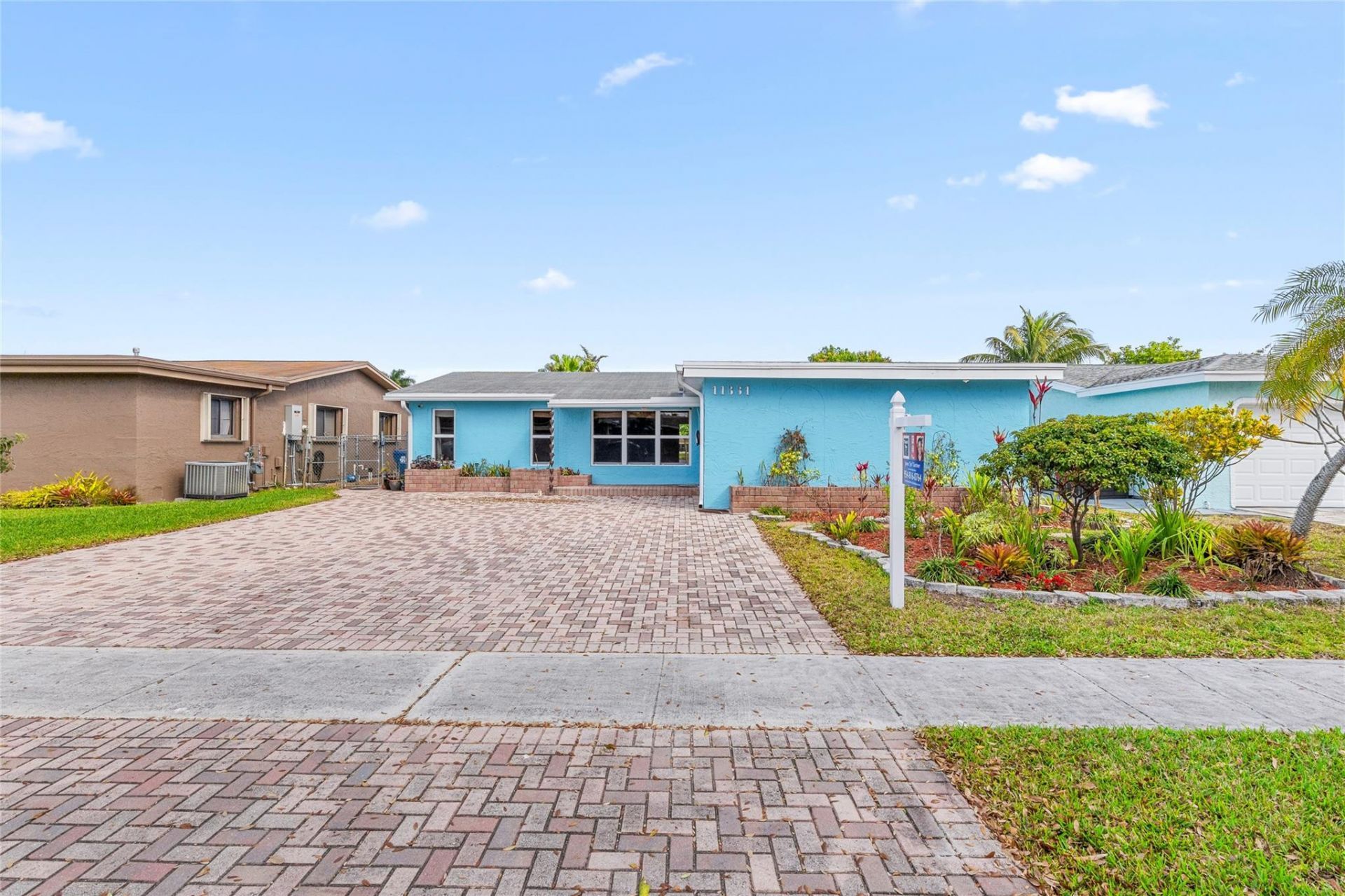 11831 NW 31st Place, Sunrise, FL 33323 Photo