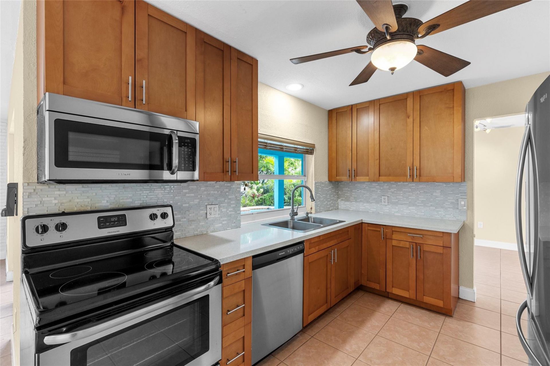 11831 NW 31st Place, Sunrise, FL 33323 Photo