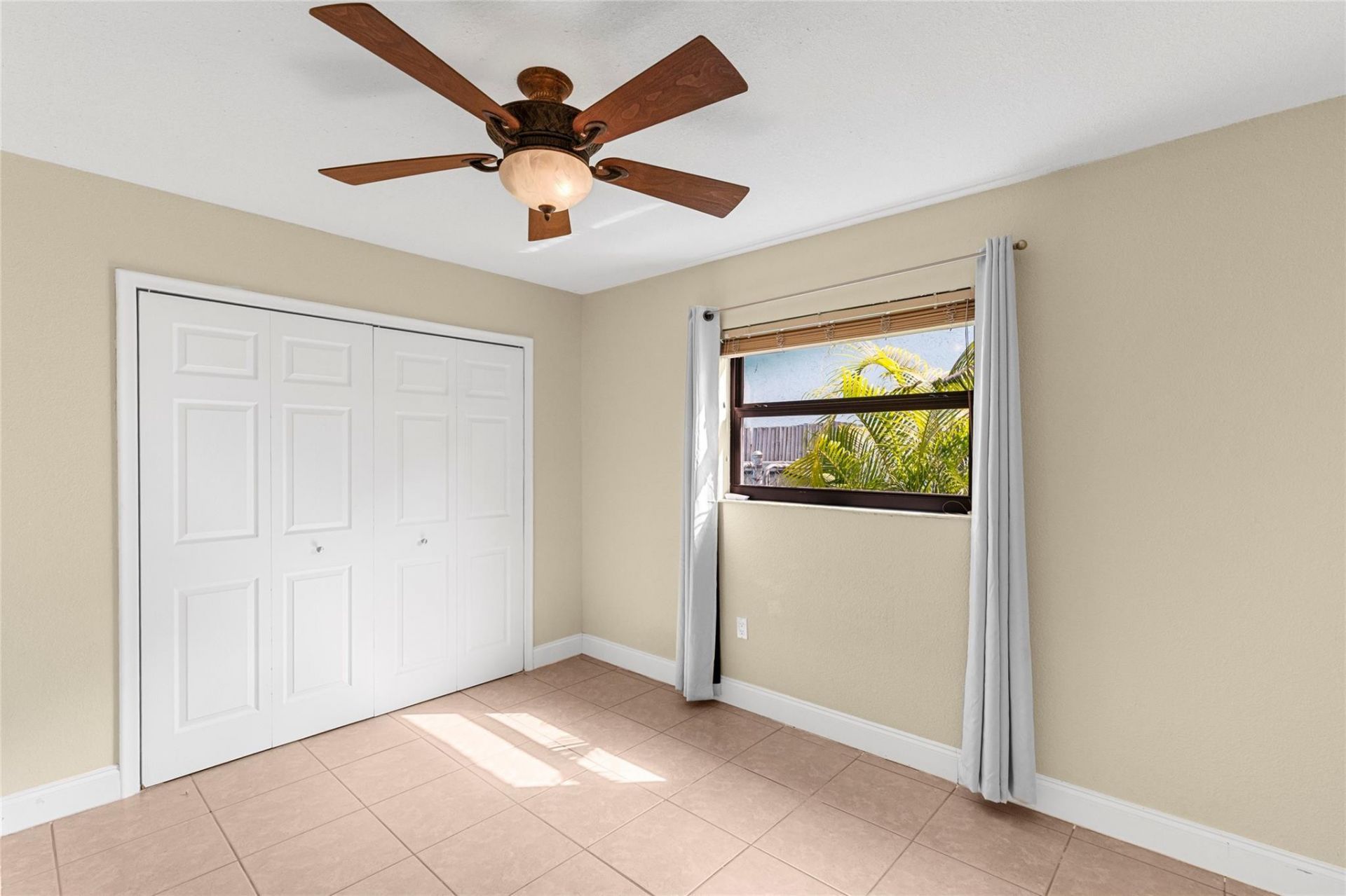 11831 NW 31st Place, Sunrise, FL 33323 Photo