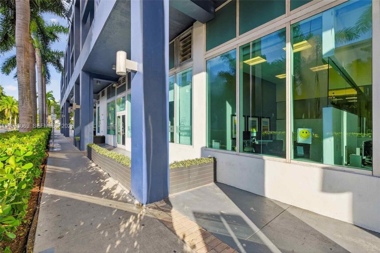 275 NE 18th St , Unit CU-1, Miami, FL 33132 Photo