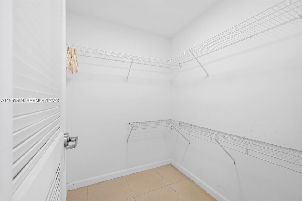 3250 NE 1st Ave, Unit 1113, Miami, FL 33137 Photo