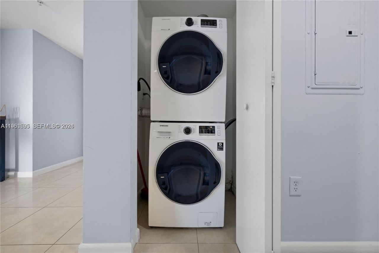 3250 NE 1st Ave, Unit 516, Miami, FL 33137 Photo