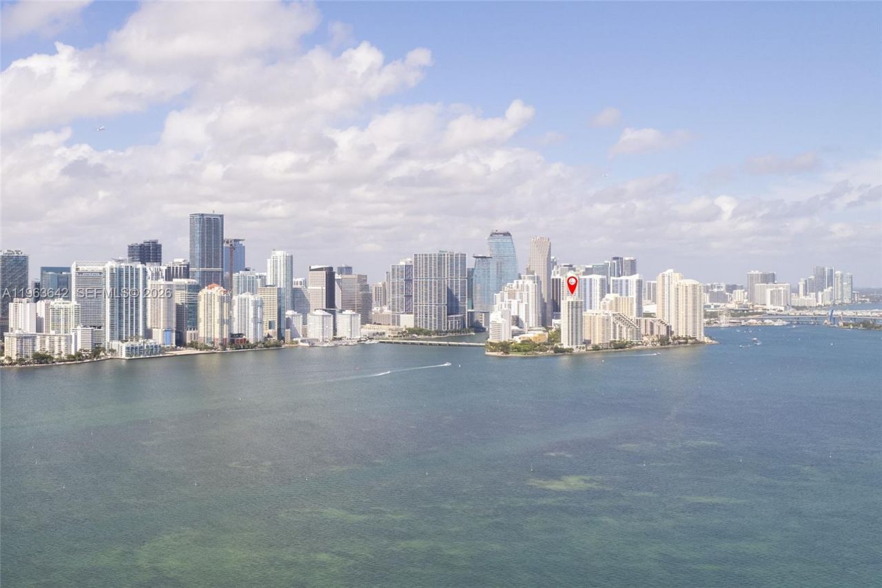 800 Claughton Island Dr, Unit 905, Miami, FL 33131 Photo