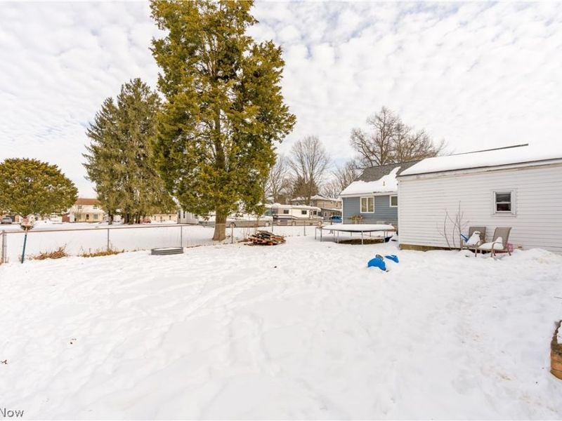 221 E Fetter Lane, Gnadenhutten, OH 44629 Photo 27